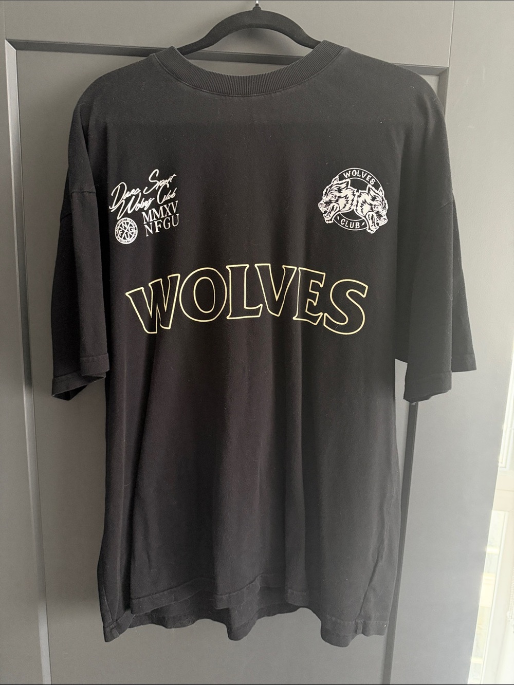 Darc Sport Wolves Graphic Tee - Black
